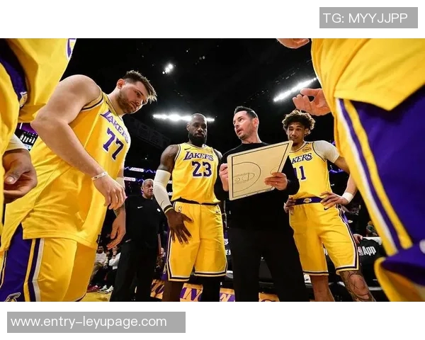 战力榜更新雷霆掘金稳居前二湖人跃升至第三绿军强势上升至第六快船垫底